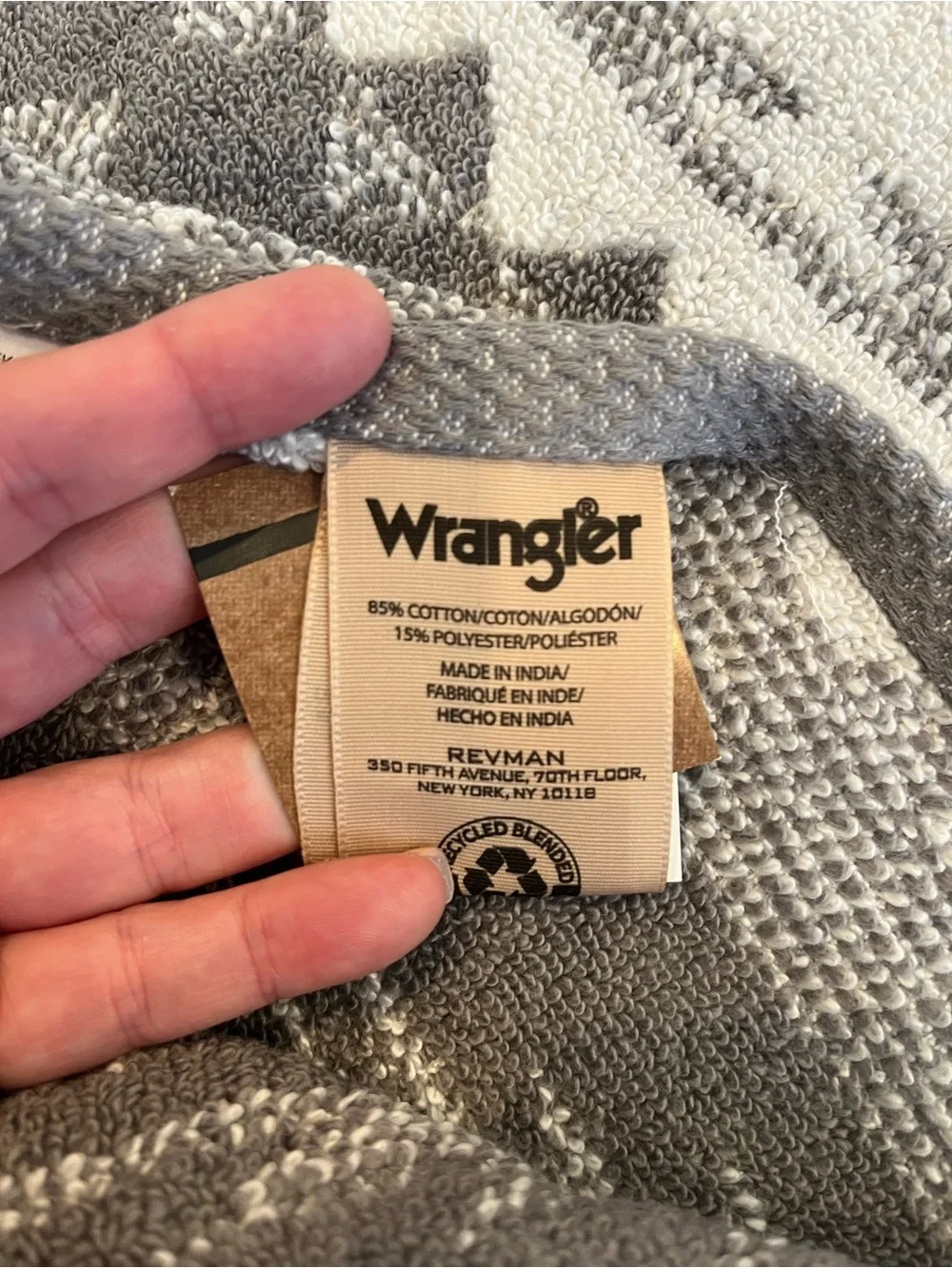 Wrangler Quick Dry Aztec Pattern Grey and White Bath and Hand Towel Set